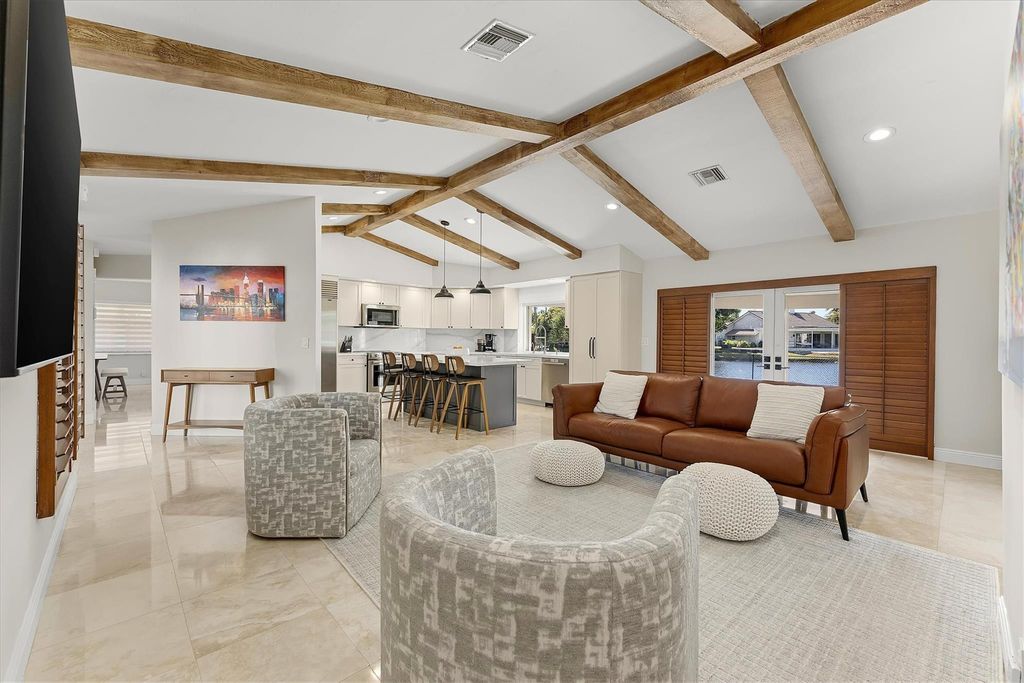 9881 SW 2nd Street, Plantation, FL 33324