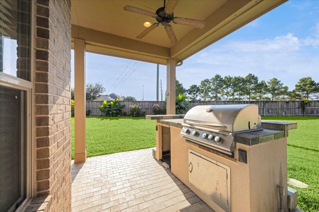 22011 Gray Pearl Court, Cypress, TX 77433