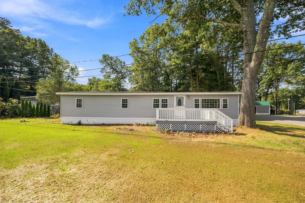 Image 1 of property listing at 1 Hemlock Haven, Hampton, NH 03842