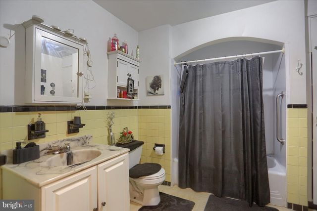 510 CHAMBERS ST, Harrisburg, PA 17113