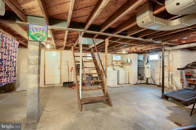 510 CHAMBERS ST, Harrisburg, PA 17113