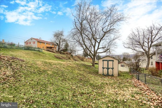 510 CHAMBERS ST, Harrisburg, PA 17113