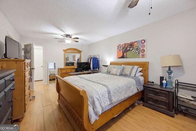 4308 Oak Walk N, Cumming, GA 30041