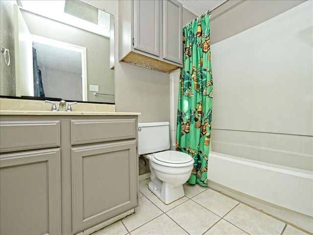 7825 Beauregard CIR 5, Austin, TX 78745