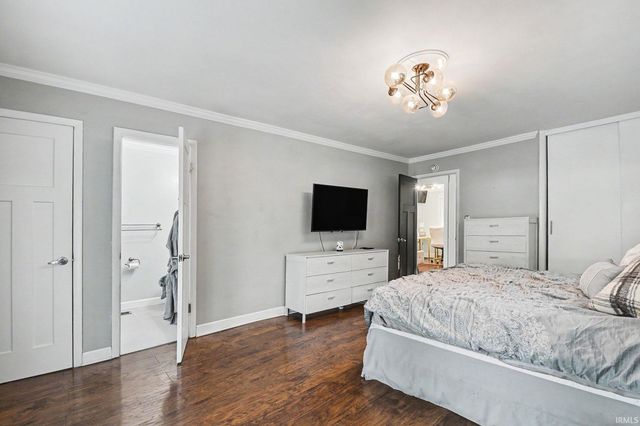 203 Wildemere Drive, South Bend, IN 46615