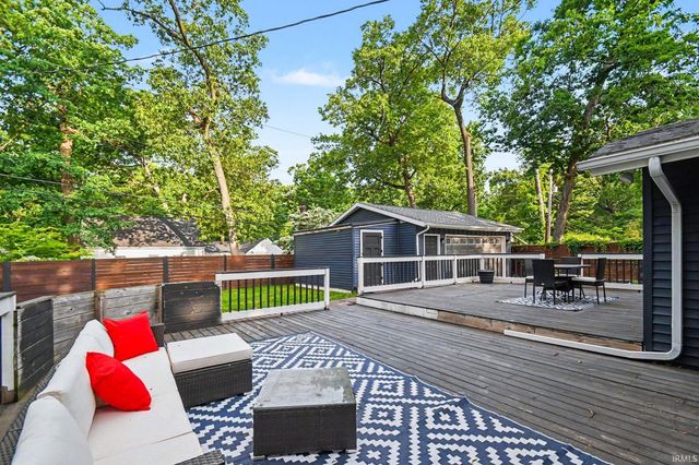 203 Wildemere Drive, South Bend, IN 46615
