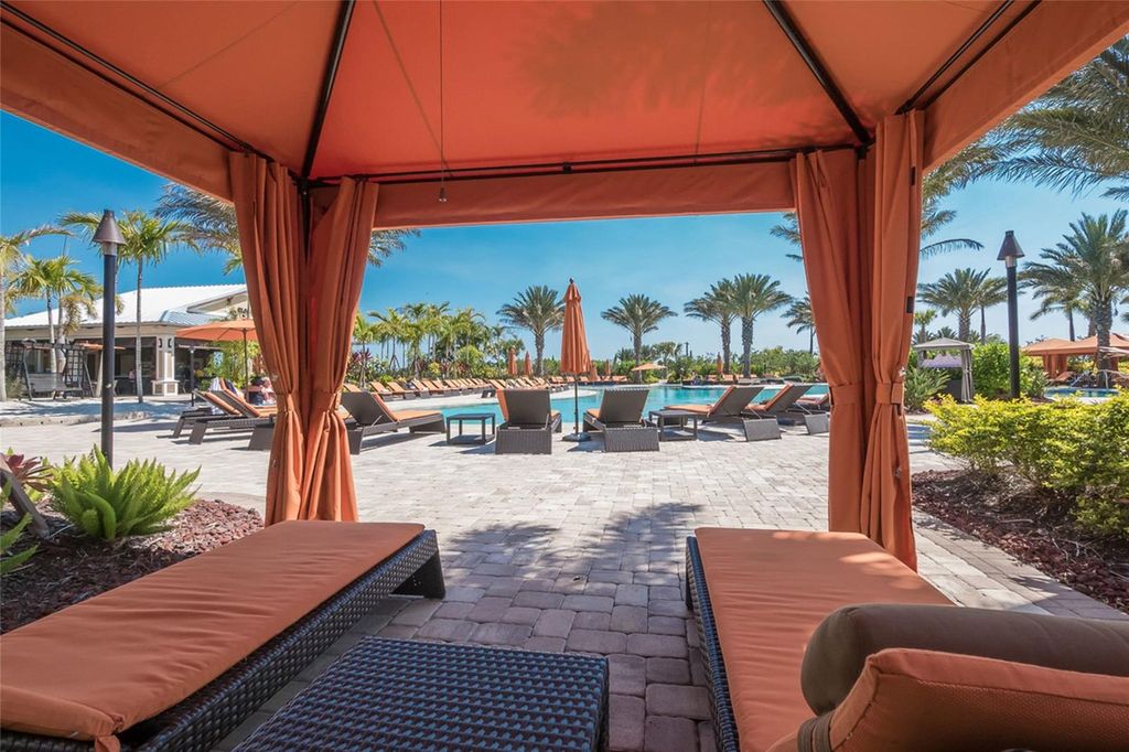 Image 36 of property listing at 13837 MESSINA LOOP 101, Bradenton, FL 34211