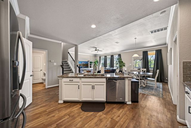 10214 Shawnee Bluff, Converse, TX 78109