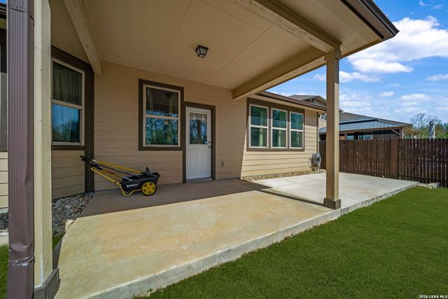 10214 Shawnee Bluff, Converse, TX 78109