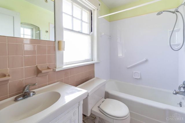 1519 Section Road, Cincinnati, OH 45237