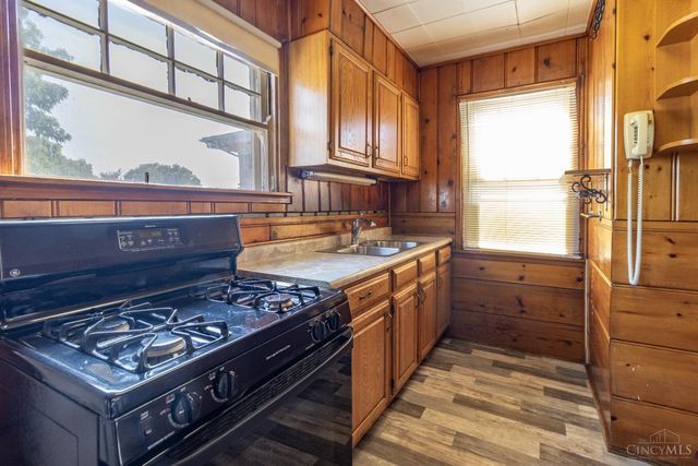 1519 Section Road, Cincinnati, OH 45237