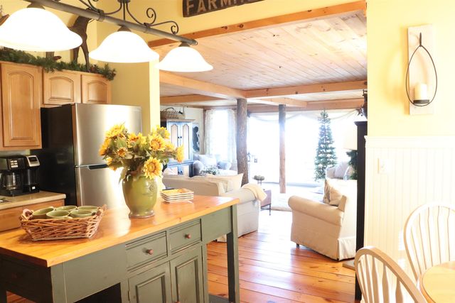 30 Crescent Lane, Goffstown, NH 03045