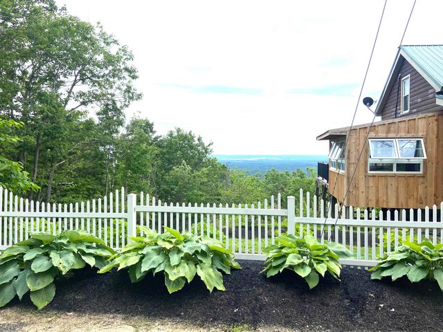 30 Crescent Lane, Goffstown, NH 03045
