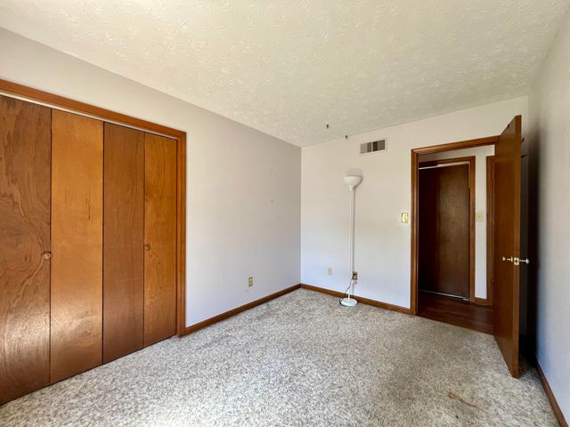 3416 Pinas Bay Drive, Lexington, KY 40502