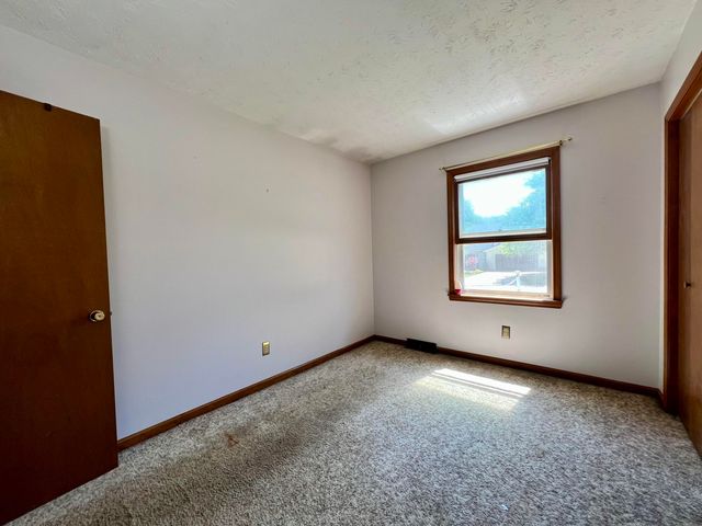 3416 Pinas Bay Drive, Lexington, KY 40502