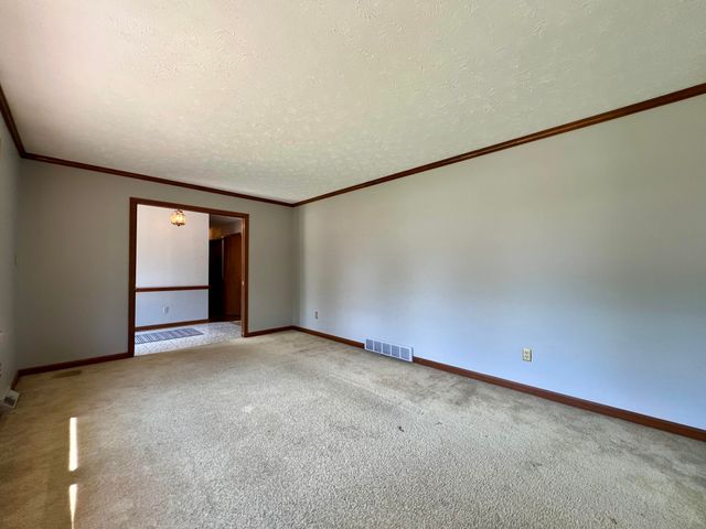 3416 Pinas Bay Drive, Lexington, KY 40502