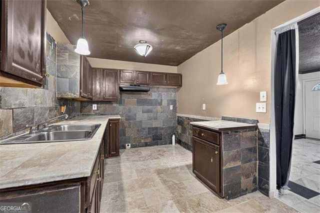 852 Alfred Road NW, Atlanta, GA 30331