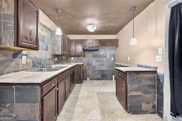 852 Alfred Road NW, Atlanta, GA 30331