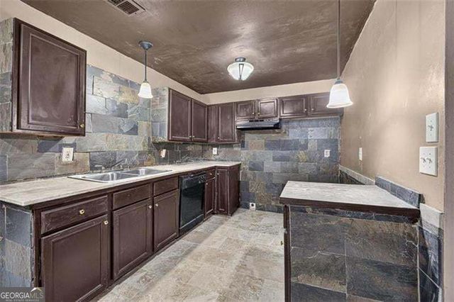 852 Alfred Road NW, Atlanta, GA 30331