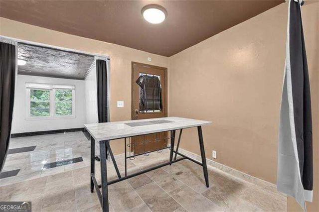 852 Alfred Road NW, Atlanta, GA 30331