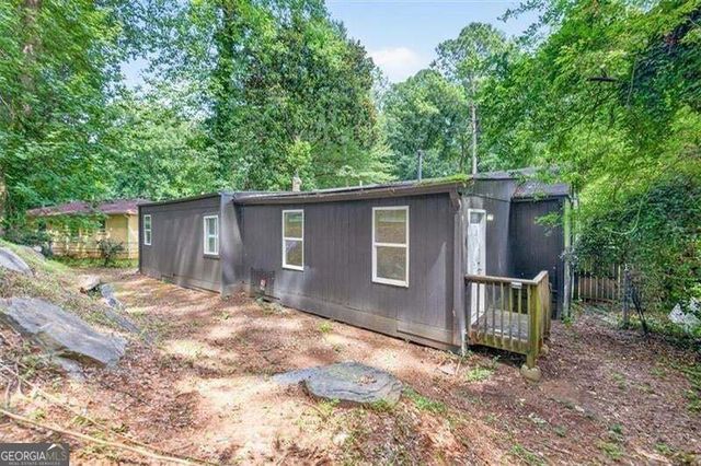 852 Alfred Road NW, Atlanta, GA 30331