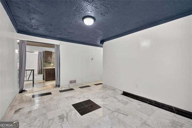 852 Alfred Road NW, Atlanta, GA 30331