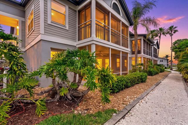 1332 SIESTA BAYSIDE DRIVE 1332C, Sarasota, FL 34242