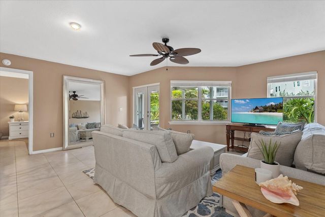 1332 SIESTA BAYSIDE DRIVE 1332C, Sarasota, FL 34242