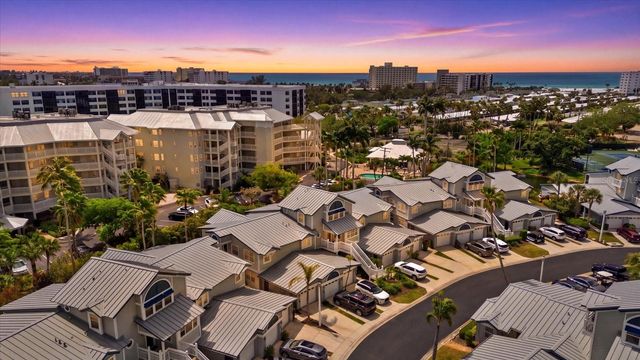 1332 SIESTA BAYSIDE DRIVE 1332C, Sarasota, FL 34242