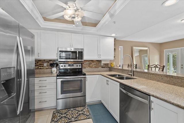 1332 SIESTA BAYSIDE DRIVE 1332C, Sarasota, FL 34242