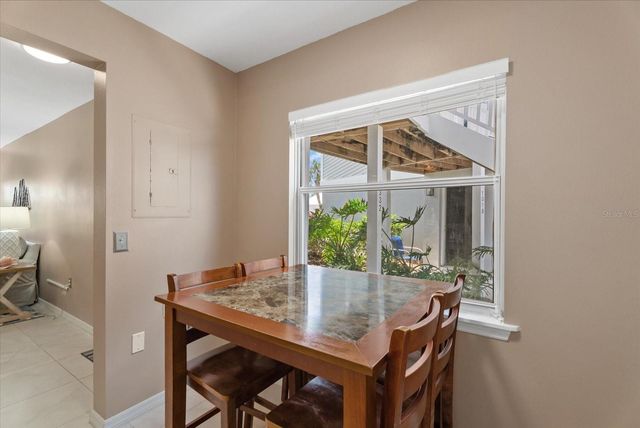 1332 SIESTA BAYSIDE DRIVE 1332C, Sarasota, FL 34242