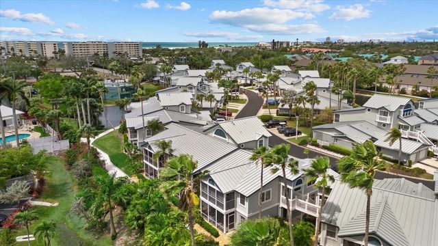 1332 SIESTA BAYSIDE DRIVE 1332C, Sarasota, FL 34242