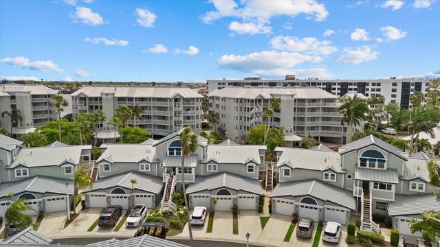 1332 SIESTA BAYSIDE DRIVE 1332C, Sarasota, FL 34242