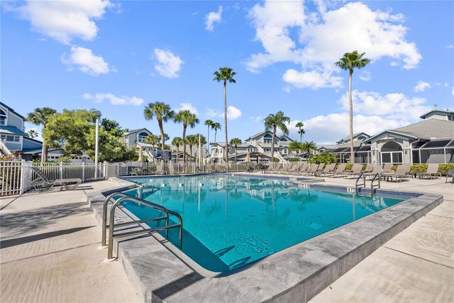 1332 SIESTA BAYSIDE DRIVE 1332C, Sarasota, FL 34242