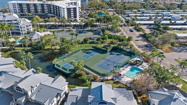 1332 SIESTA BAYSIDE DRIVE 1332C, Sarasota, FL 34242