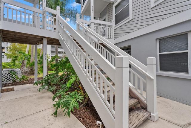 1332 SIESTA BAYSIDE DRIVE 1332C, Sarasota, FL 34242