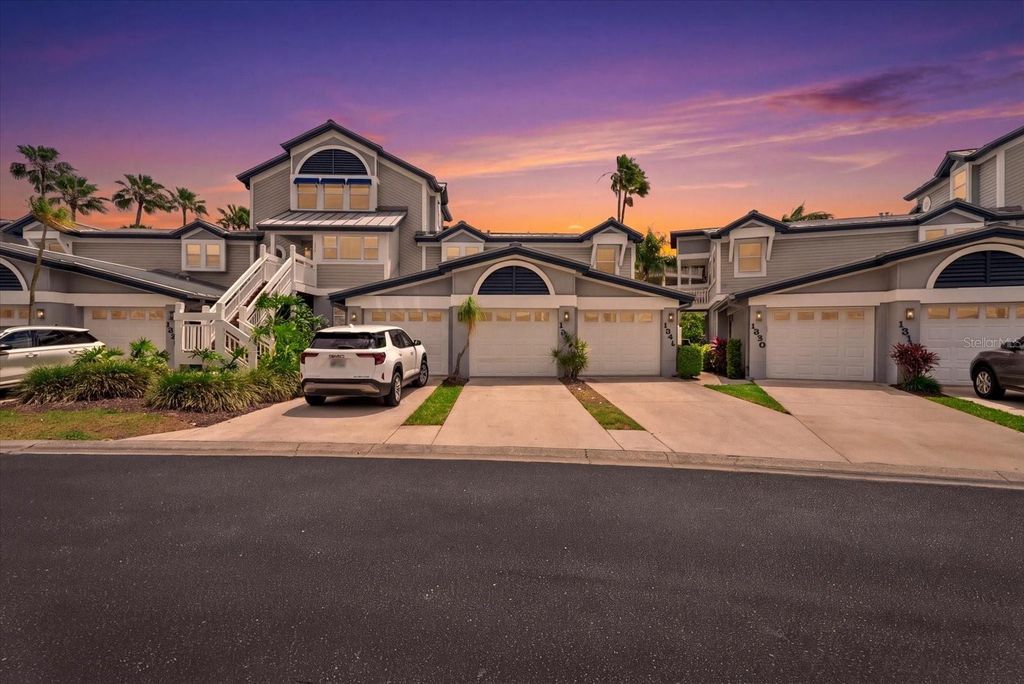 1332 SIESTA BAYSIDE DRIVE 1332C, Sarasota, FL 34242