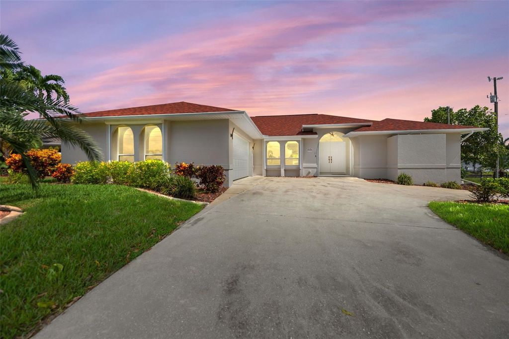 2223 SE 10TH LANE, Cape Coral, FL 33990