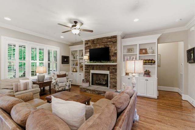 117 Azalea Ln, Franklin, TN 37064