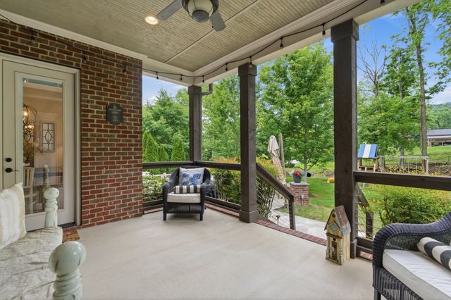 117 Azalea Ln, Franklin, TN 37064