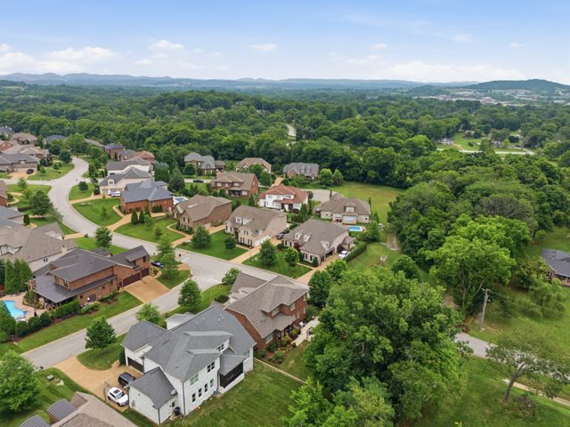 117 Azalea Ln, Franklin, TN 37064