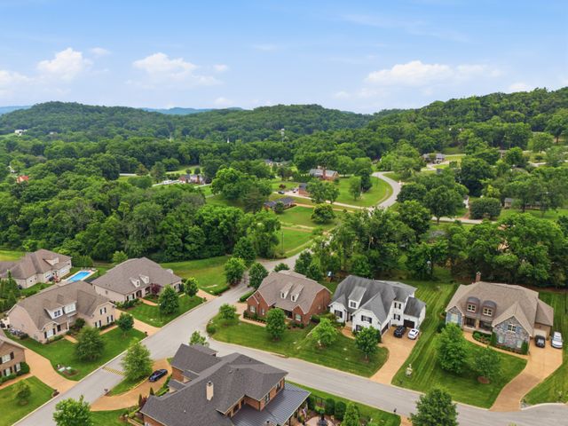 117 Azalea Ln, Franklin, TN 37064