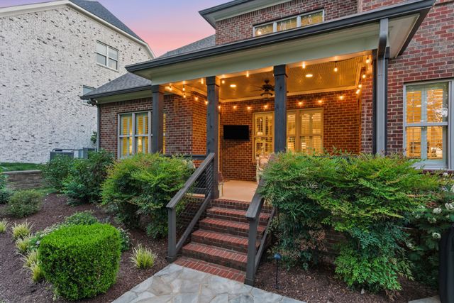 117 Azalea Ln, Franklin, TN 37064