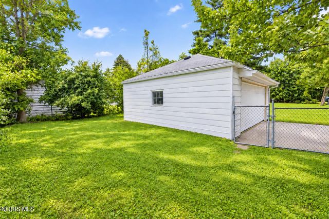 345 Kopernik Avenue, Toledo, OH 43607