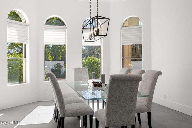 7100 E BERNEIL Drive, Paradise Valley, AZ 85253