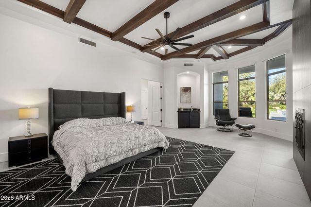 7100 E BERNEIL Drive, Paradise Valley, AZ 85253