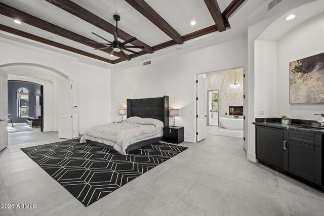 7100 E BERNEIL Drive, Paradise Valley, AZ 85253