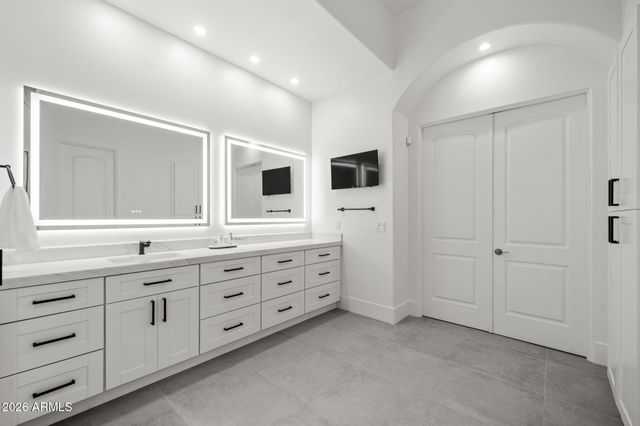 7100 E BERNEIL Drive, Paradise Valley, AZ 85253