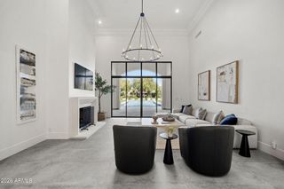 7100 E BERNEIL Drive, Paradise Valley, AZ 85253