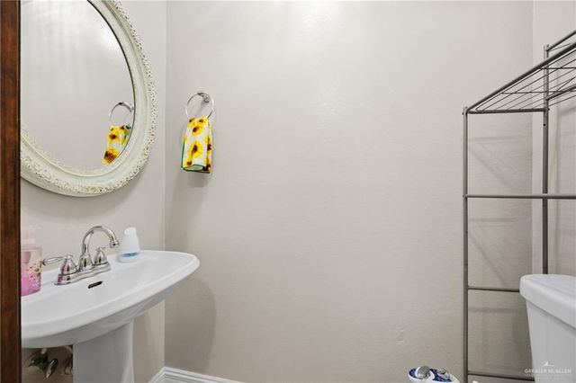 1811 Victoria Street, Mission, TX 78572